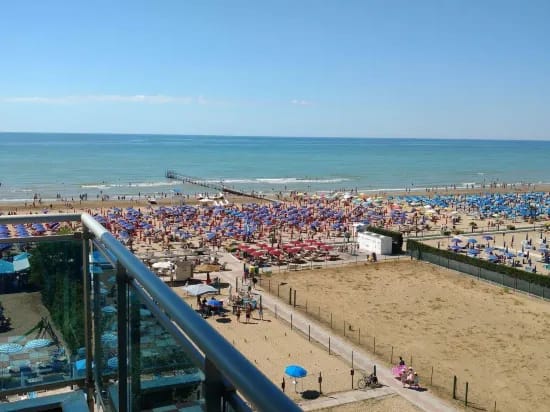 Hotel La Brezza in Jesolo | 2023 Updated prices, deals - Klook United ...