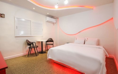 Jeongeup J Self check-in Motel