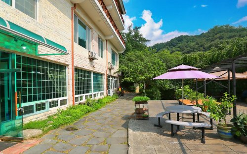 Wonju Sanmeoroo Pension