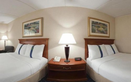 Clarion Hotel & Conference Center