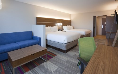 Holiday Inn Express & Suites Minneapolis – West End by IHG