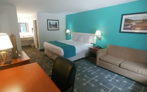 Howard Johnson by Wyndham Chattanooga Lookout Mountain