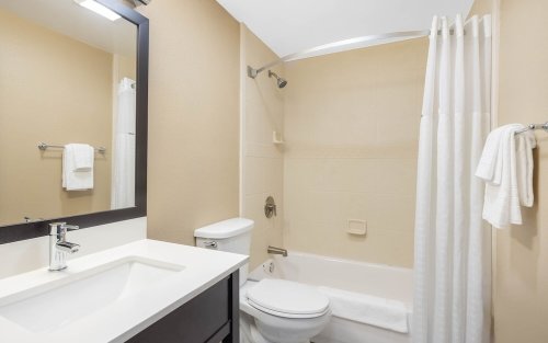 FairBridge Inn Express Nyack