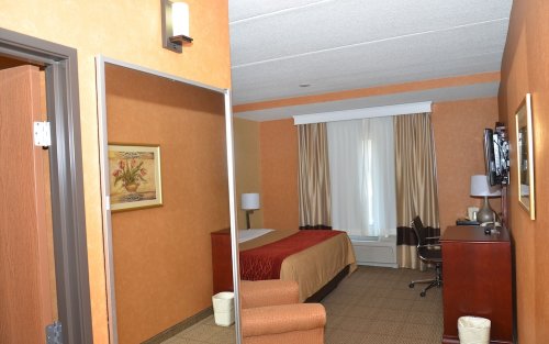 Quality Inn Near Walden Galleria Mall