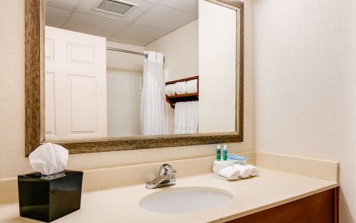 Holiday Inn Express Coralville by IHG