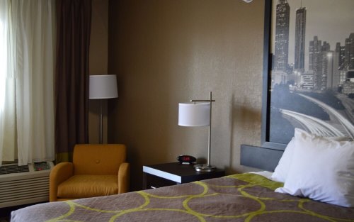 Super 8 by Wyndham Stockbridge
