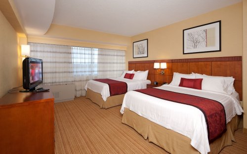 Courtyard by Marriott Boston Waltham
