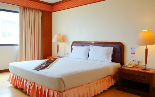 Grand Park Hotel