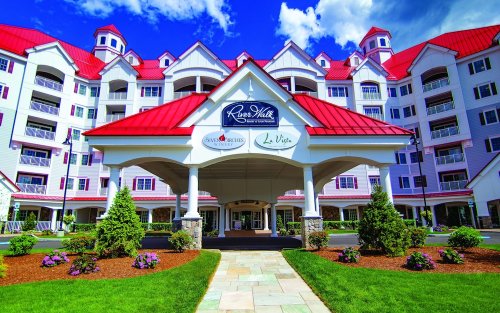 RiverWalk Resort at Loon Mountain