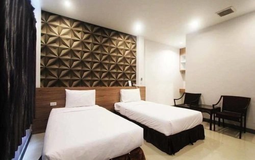 Seree Grand Resort