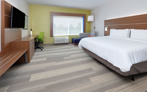 Holiday Inn Express & Suites Dallas NW HWY - Love Field by IHG