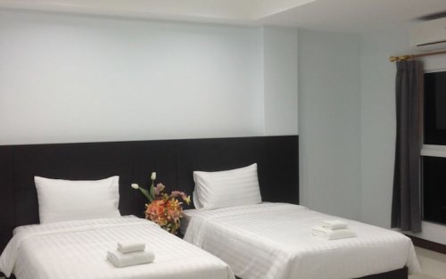 Praiyanan Place Hotel