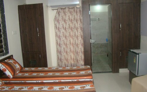 Lokhit Residency