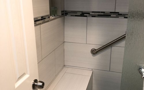 R Nite Star Inn & Suite