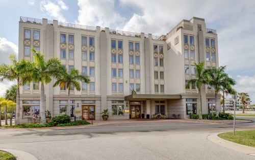 Wyvern Hotel, Ascend Hotel Collection