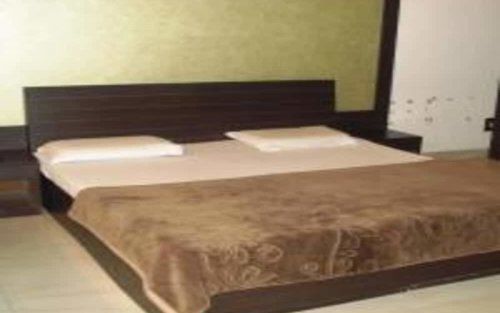 Hotel Surpin Palace