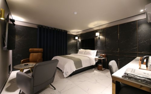 Ninespot Hotel