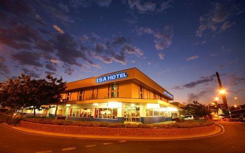 Isa Hotel